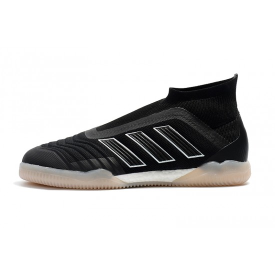 Kopačky Adidas Predator Tango 18+ IC Bezcenný Černá