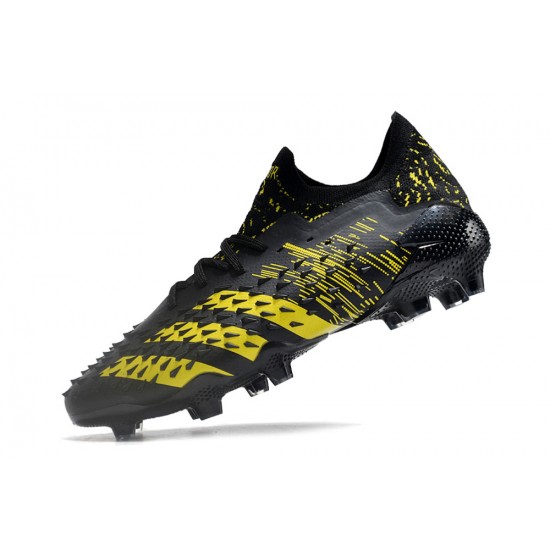 Kopačky Adidas Predator Freak.1 Low FG Černá Zlato