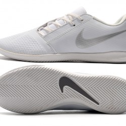 Kopačky Nike Phantom VNM Club IC Bílý