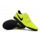 Kopačky Nike Phantom VNM Club TF Neon Zelená