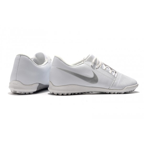 Kopačky Nike Phantom VNM Club TF Bílý