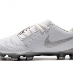 Kopačky Nike Phantom VNM Elite FG Bílý