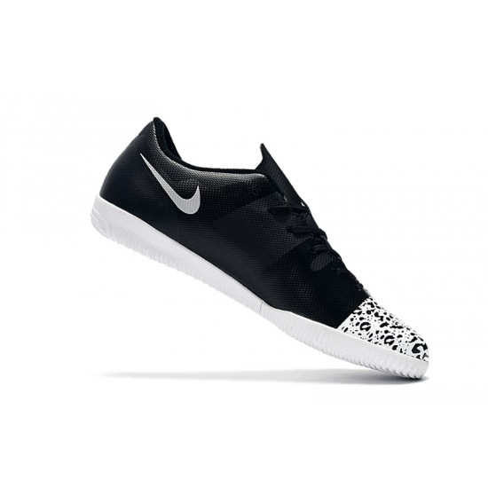 Kopačky Nike Vaporx 12CLUB IC Černá Bílý