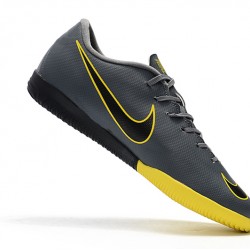 Kopačky Nike Vaporx 12CLUB IC Dark Šedá Žlutá