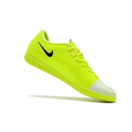 Kopačky Nike Vaporx 12CLUB IC Neon Zelená Bílý