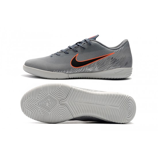 Kopačky Nike Vaporx 12CLUB IC Šedá