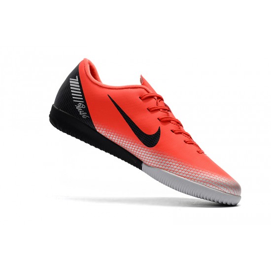 Kopačky Nike Vaporx 12CLUB IC Červené Stříbrný