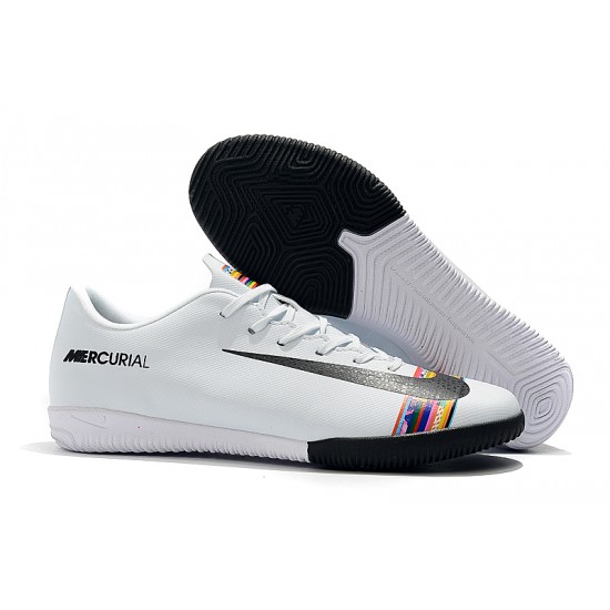 Kopačky Nike Vaporx 12CLUB IC Bílý