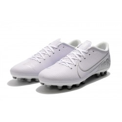 Kopačky Nike Mercurial Vapor 13 Academy AG-R Low-top Bílý