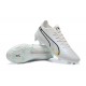 Kopačky Puma King Ultimate Icon MG Low-Top Bílý Černá Růžový