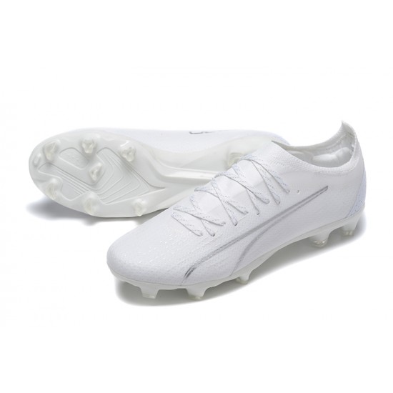 Kopačky Puma Ultra Ultimate FG Low-Top Bílý